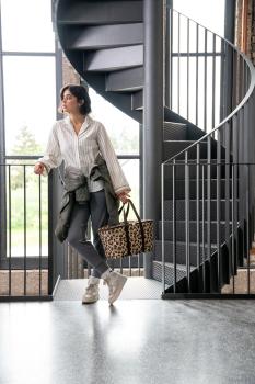 coolerbag by reisenthel kühltasche leo macchiato UH6048